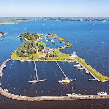 Welcome In - Houseboat 'Elysium' Met Eigen Aanlegsteiger Sneek - Offingawier Exterior foto